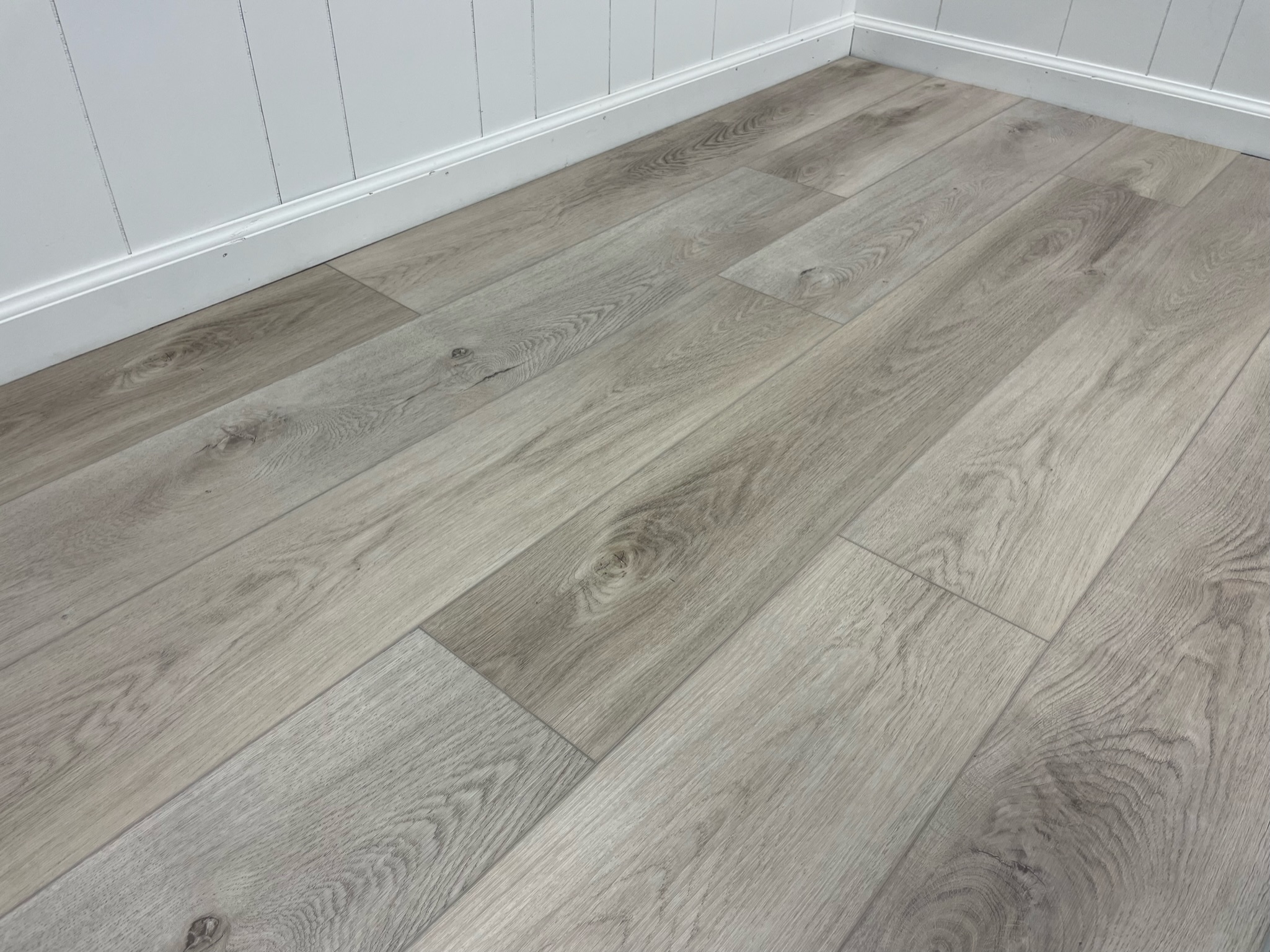 Blue Sands floor color sample