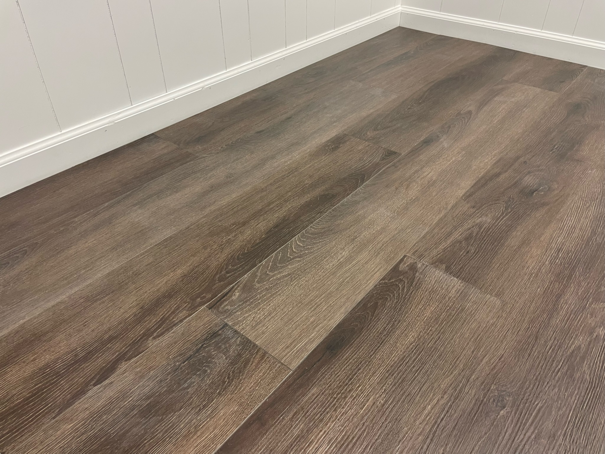 Brighton floor color sample