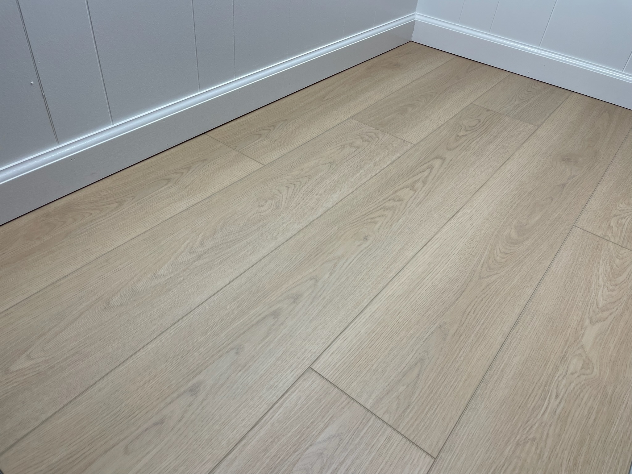 Cayan floor color sample